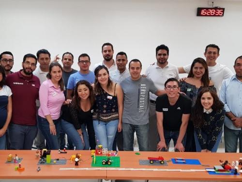 Grupo de Capacitación Lego Serious Play ejemplo